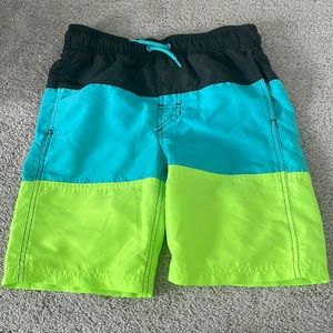BOYS SWIM TRUNKS (CAT & JACK) BOYS SIZE 8/10